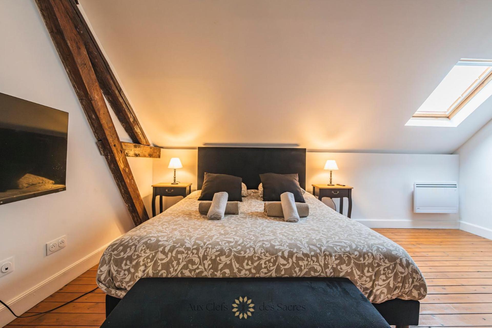L'Hotel Des Ventes Reims Chativesle Exterior foto